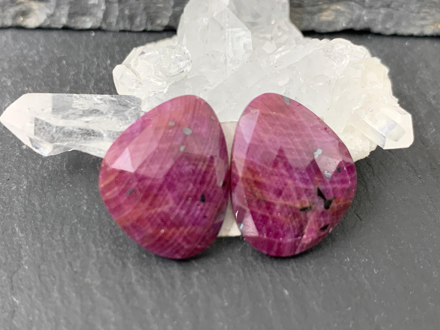 Faceted Ruby pair 13x17x3mm cabochon - free form