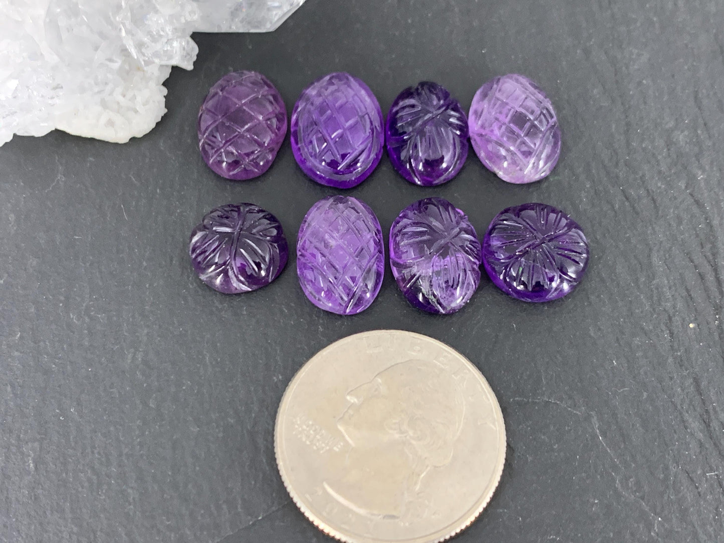 Amethyst carved 11-15mm long cabochon - Hand carved floral cabochon