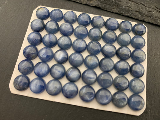 Kyanite round 8mm cabochon - Calibrated cabochons