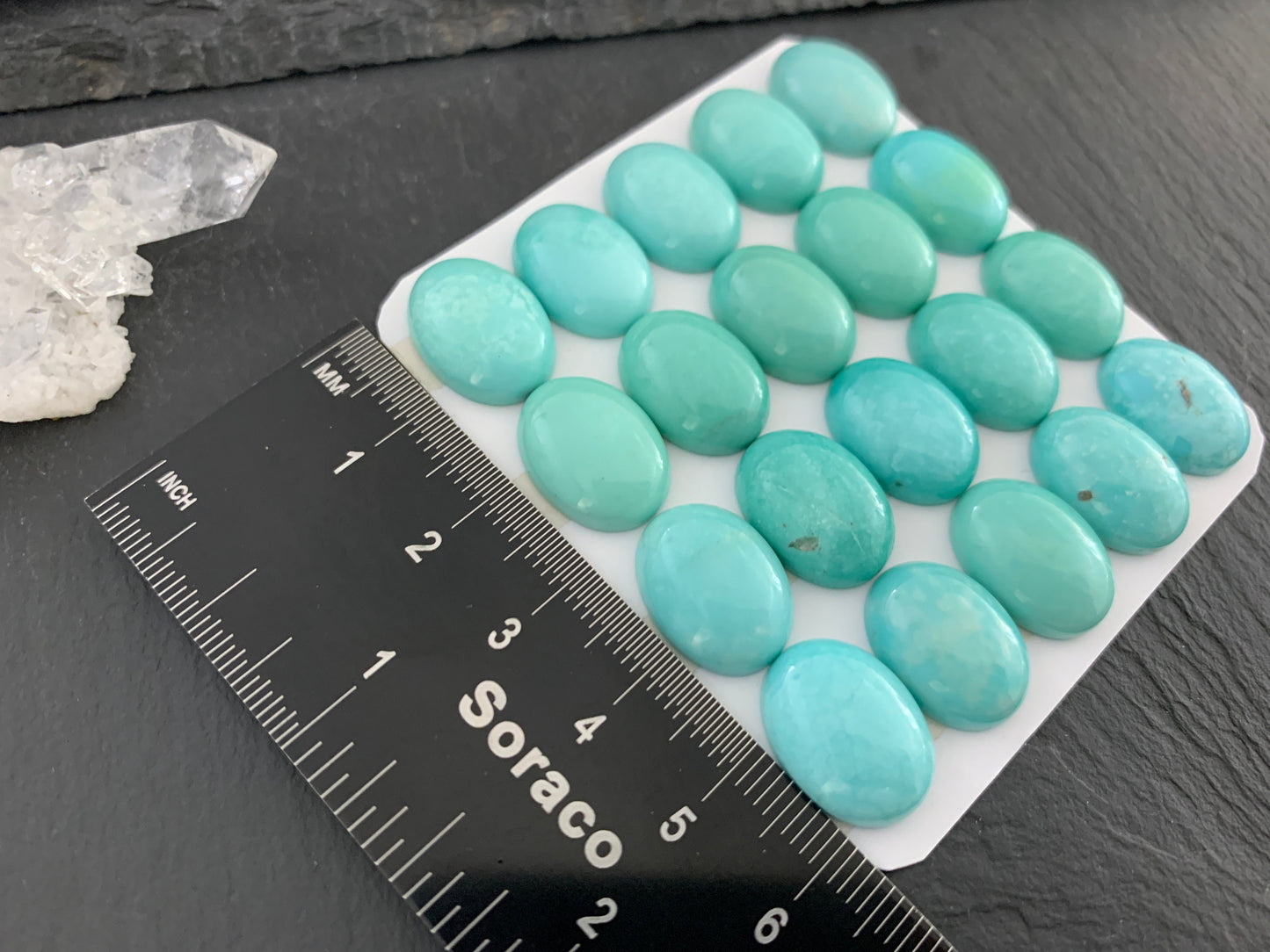Turquoise Oval 12x16mm cabochon - Calibrated cabochons