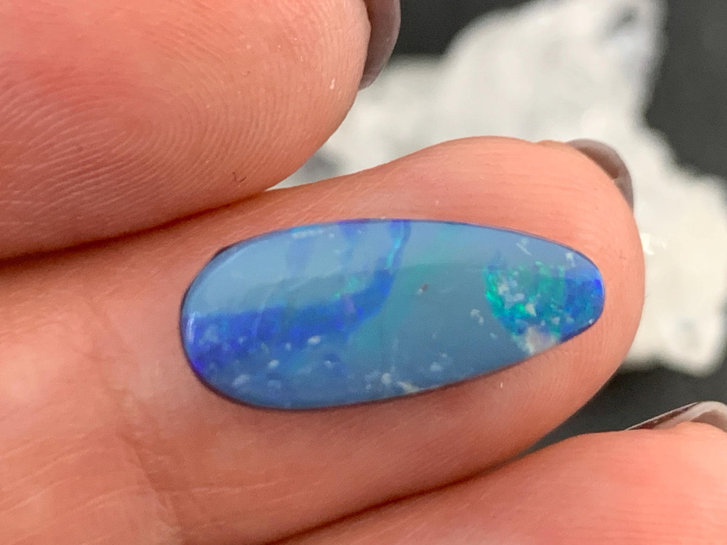 Australian Opal doublet 7x16x5mm cabochon