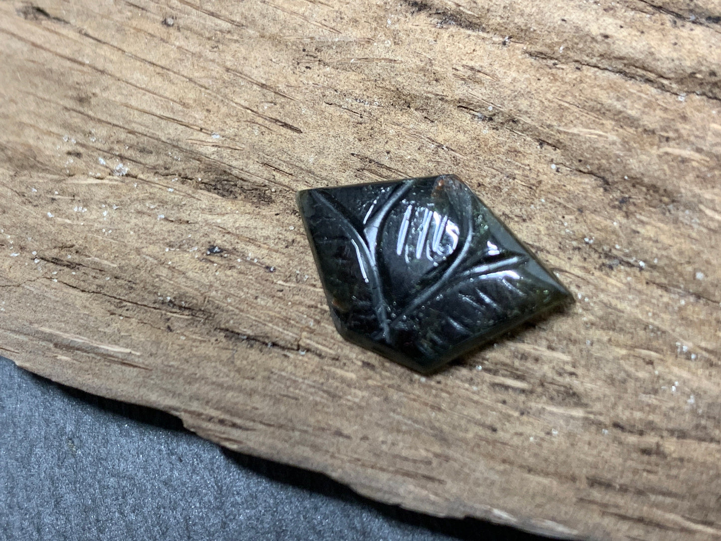 Carved Tourmaline 12x18x2mm cabochon