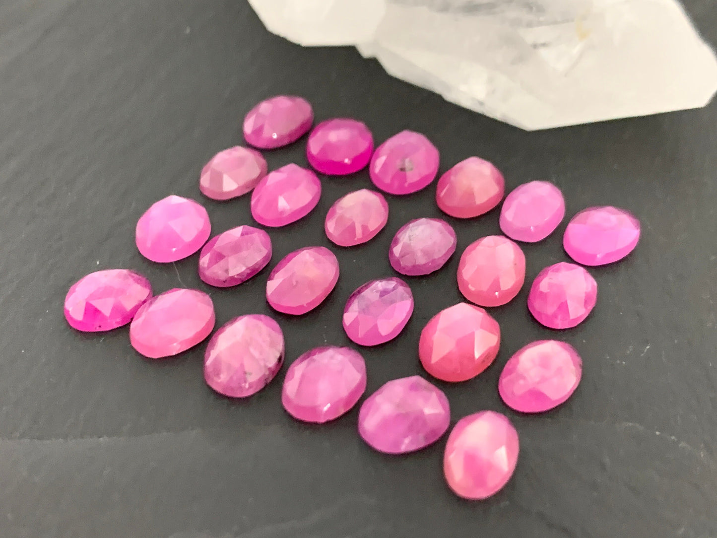 Faceted Pink Sapphire oval 6x8mm cabochon - Light pink