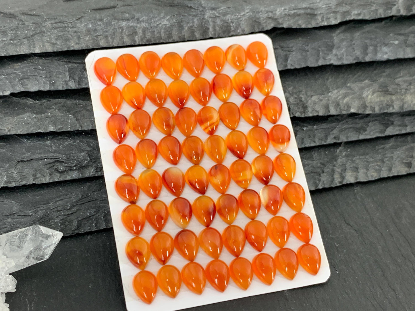 Carnelian pear 6x8mm cabochon - Calibrated cabochons