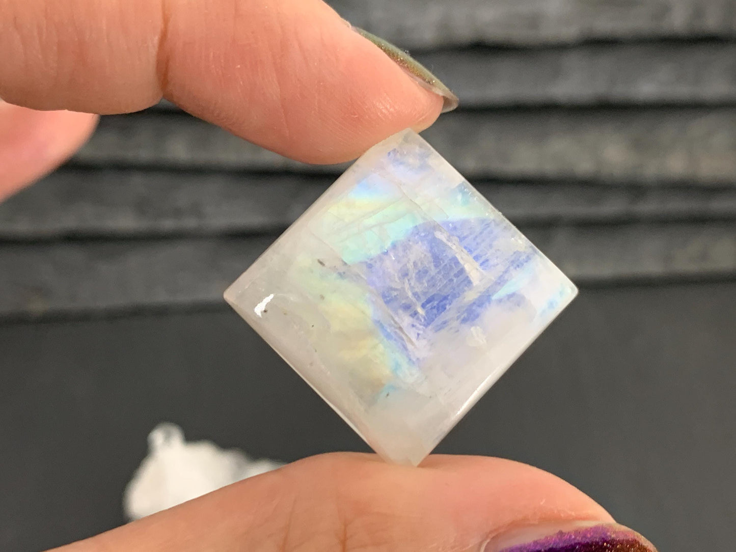 Rainbow Moonstone square 21x21x6mm cabochon