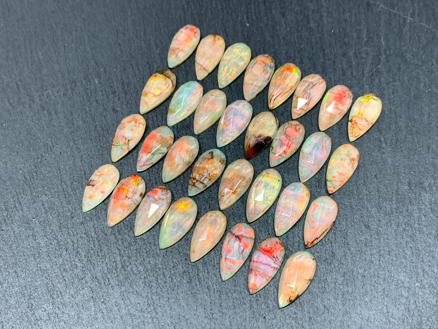 Faceted Monarch Opal pear 7x15mm cabochons - Doublet cabochons
