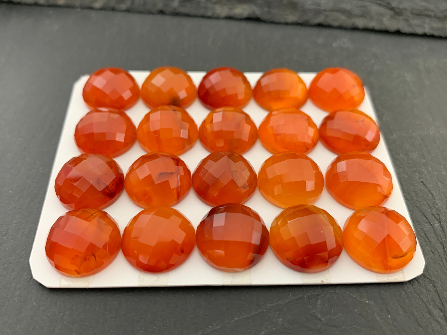 Faceted Carnelian round 13mm cabochon - Calibrated cabochons