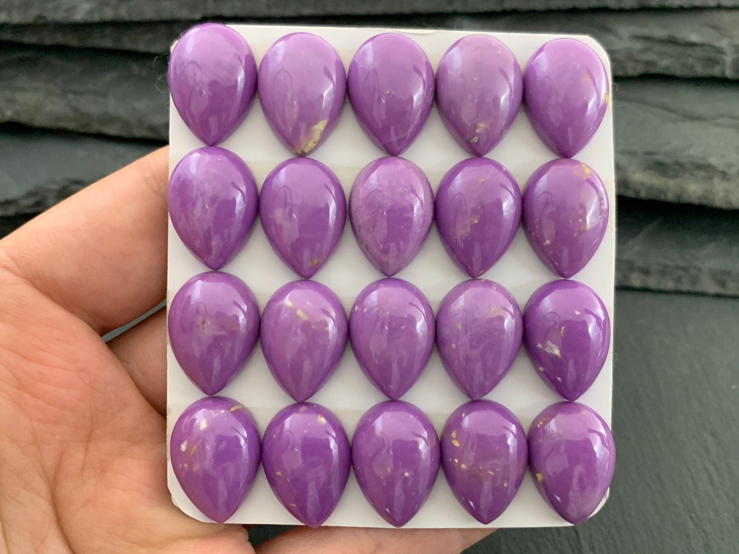 Phosphosiderite pear 13x18mm cabochon - Calibrated Cabochons