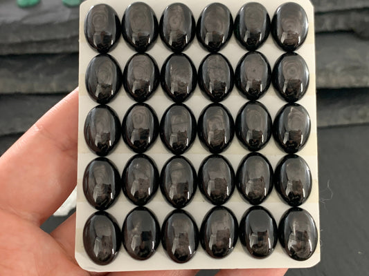 Hypersthenes oval 10x14mm cabochon