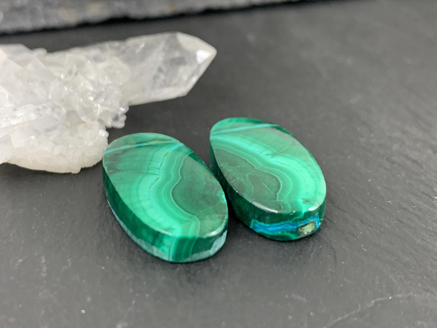 Malachite oval 12x23x4mm cabochon pair
