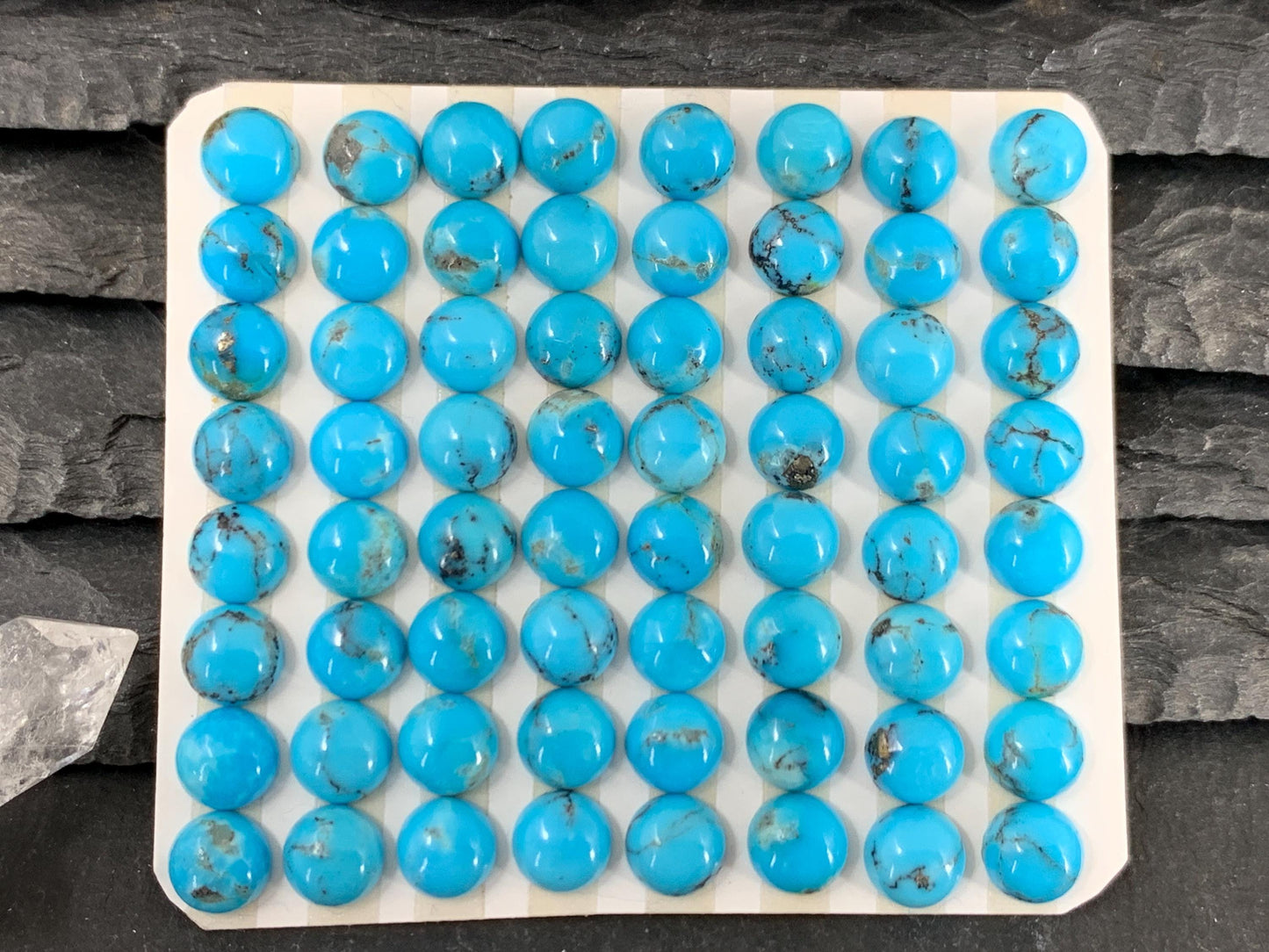 Kingman Blue Turquoise round 6mm cabochon - Calibrated cabochons