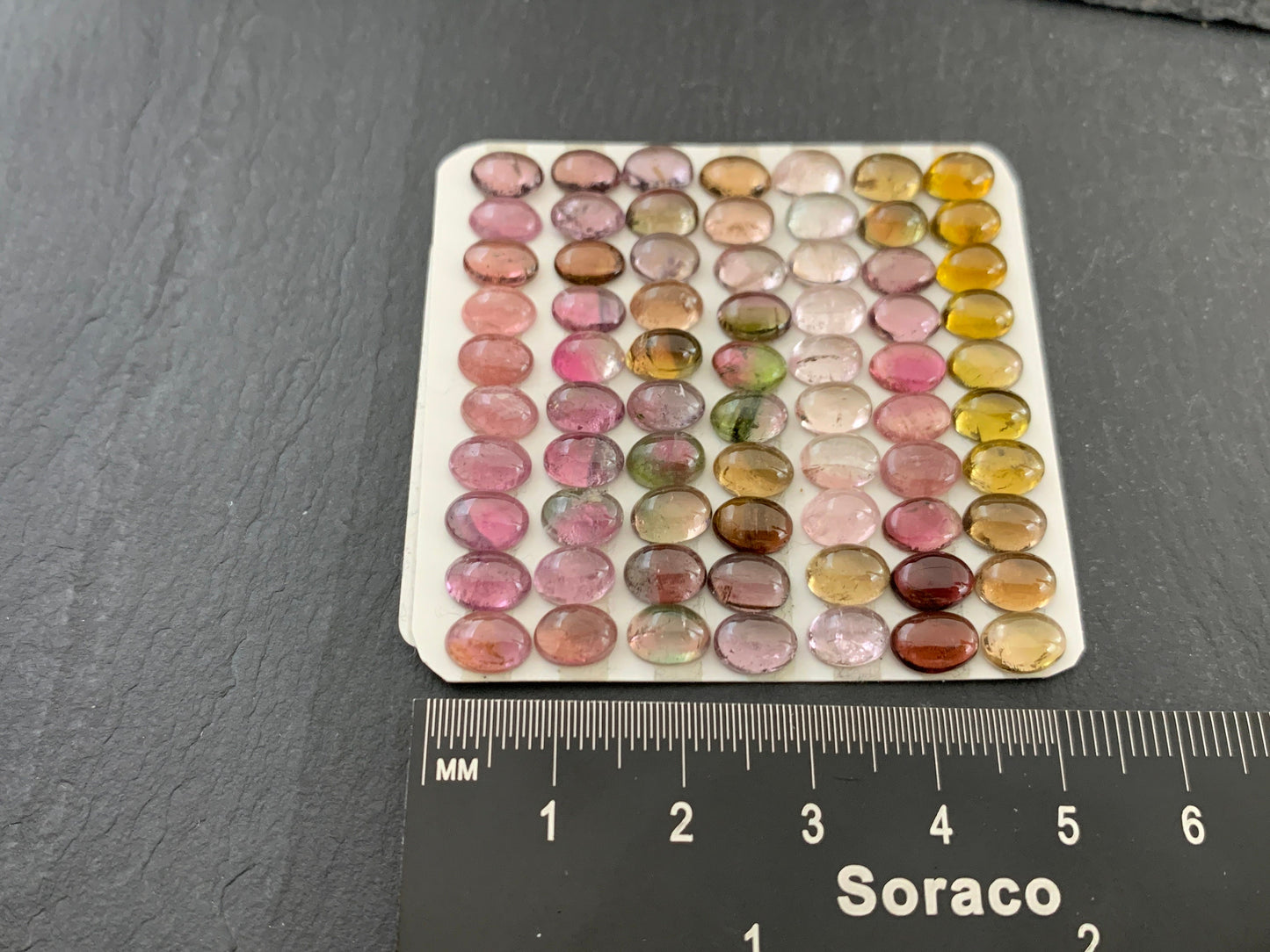 Tourmaline oval 5x7mm cabochon - Calibrated cabochons