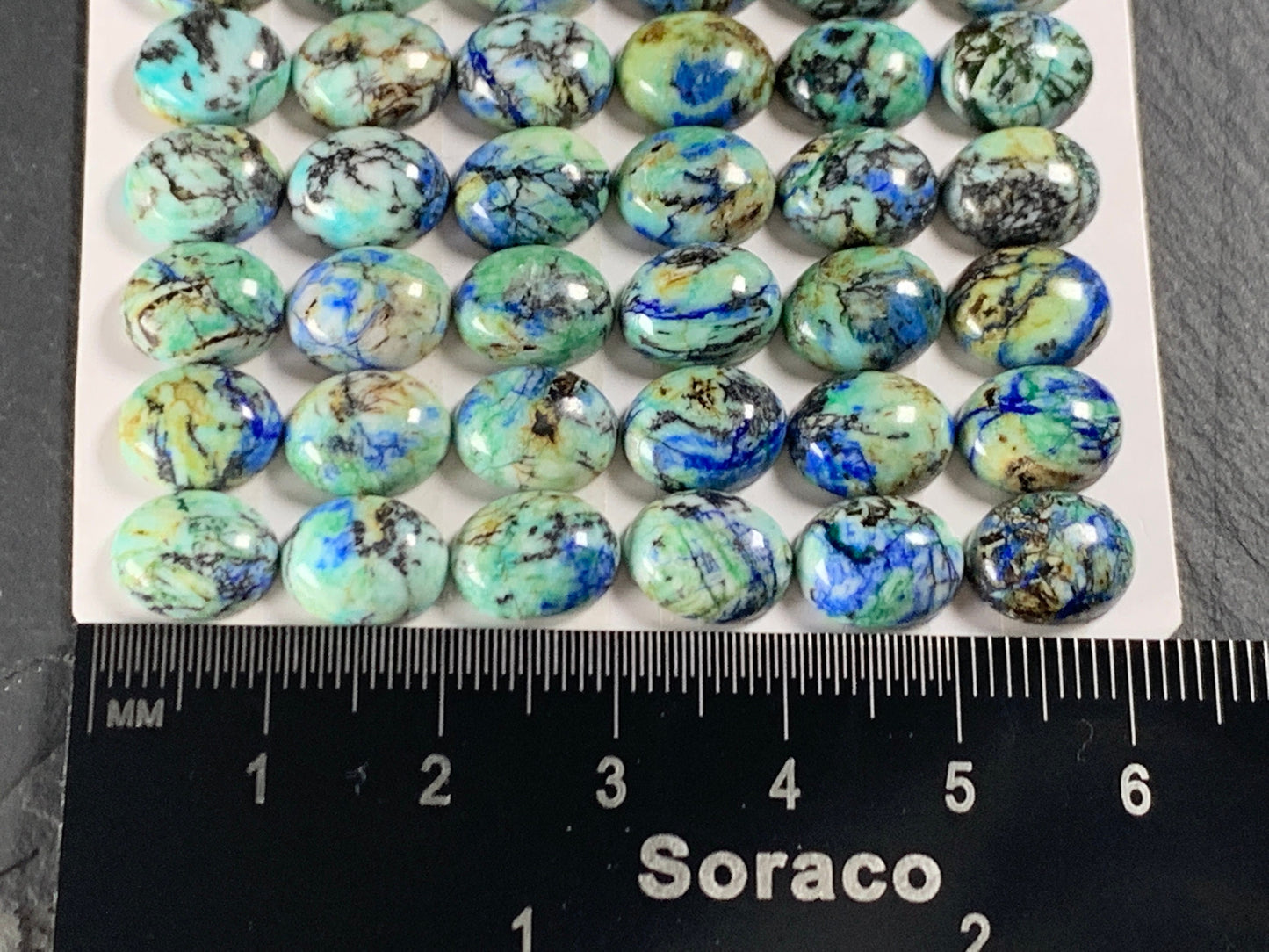 Azurite oval 8x10mm cabochon - Calibrated cabochons
