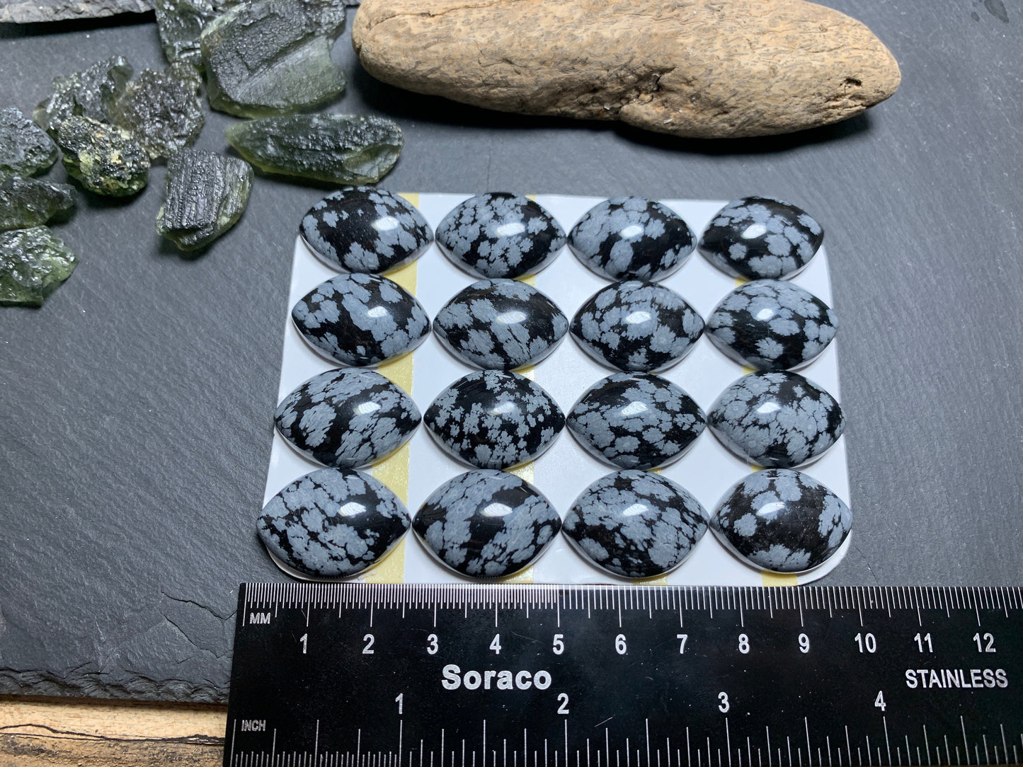 Snowflake Obsidian marquise 18x25mm cabochon - Calibrated cabochons