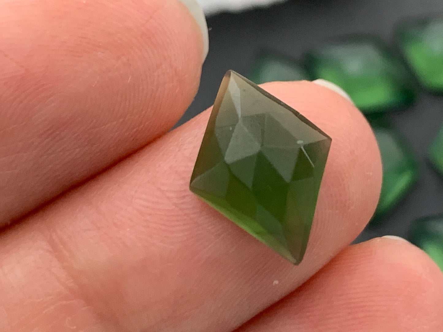 Faceted Serpentine rhombus 10x14mm cabochon