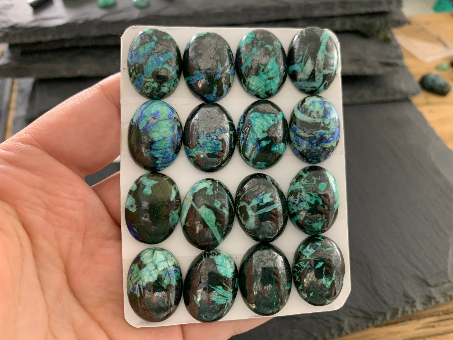 Azurite oval 15x20mm cabochon - Calibrated cabochons