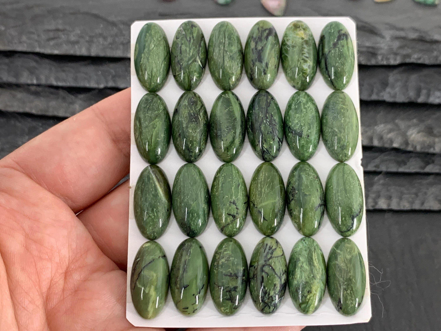 Green Opal oval 9x18mm Cabochon - Calibrated cabochons