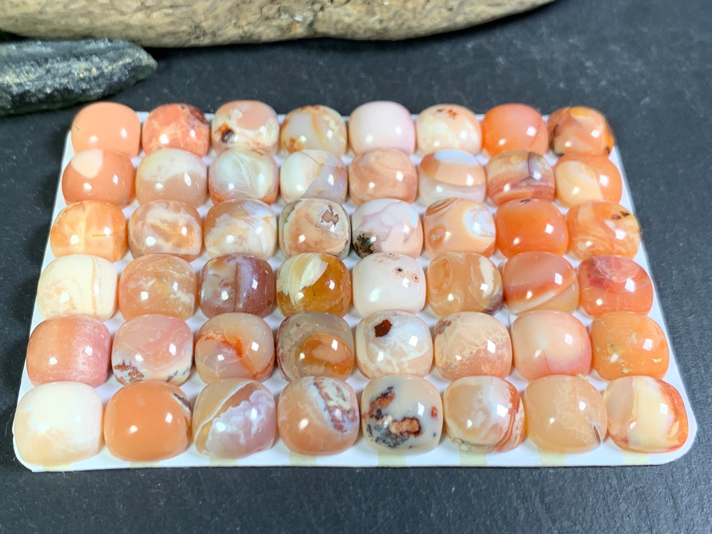 Mexican Opal square cushion 10x10mm cabochon - Calibrated cabochons