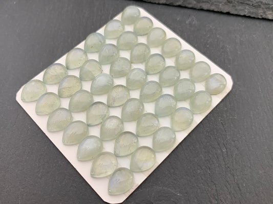 Green Moonstone pear 8x10mm cabochon - Calibrated Cabochons