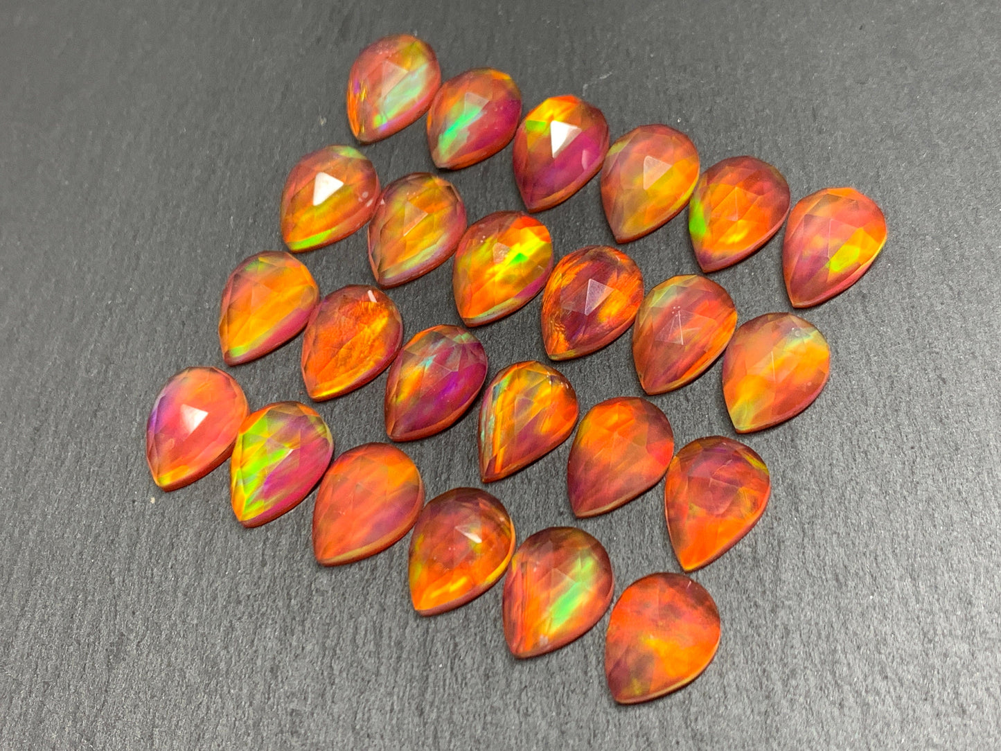 Faceted Aurora Opal Pear 10x14mm cabochon - Doublet cabochons