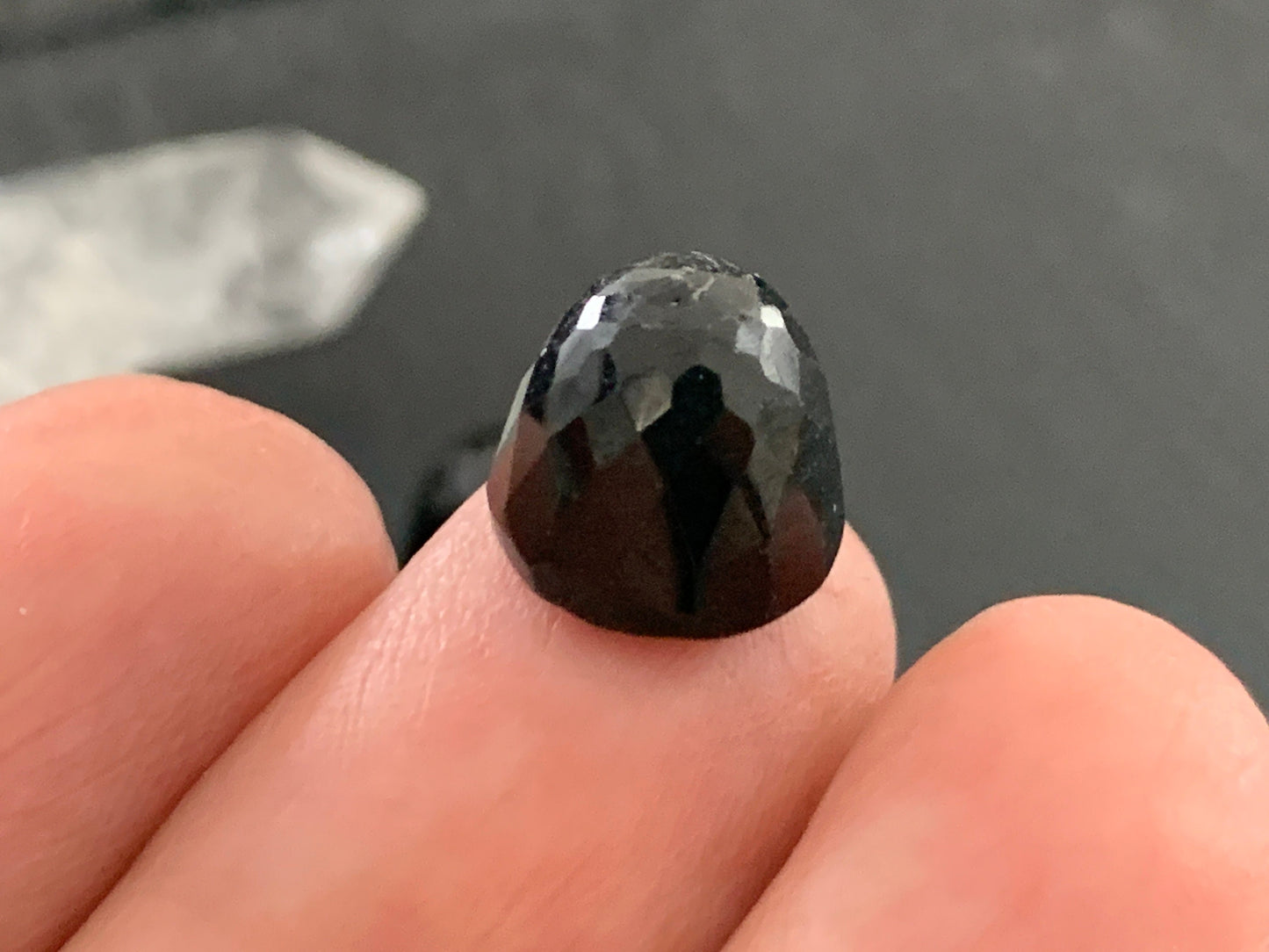 Faceted Hypersthenes bullet dome round 10mm cabochon - Calibrated cabochons
