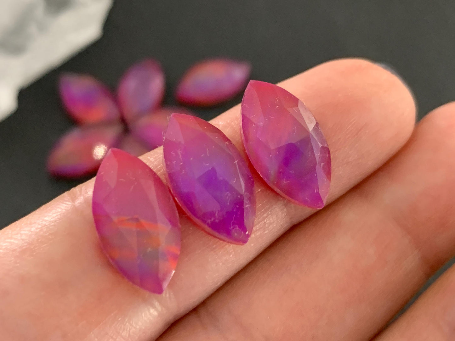 Faceted Aurora Opal marquise 8x16mm cabochon - Doublet cabochons