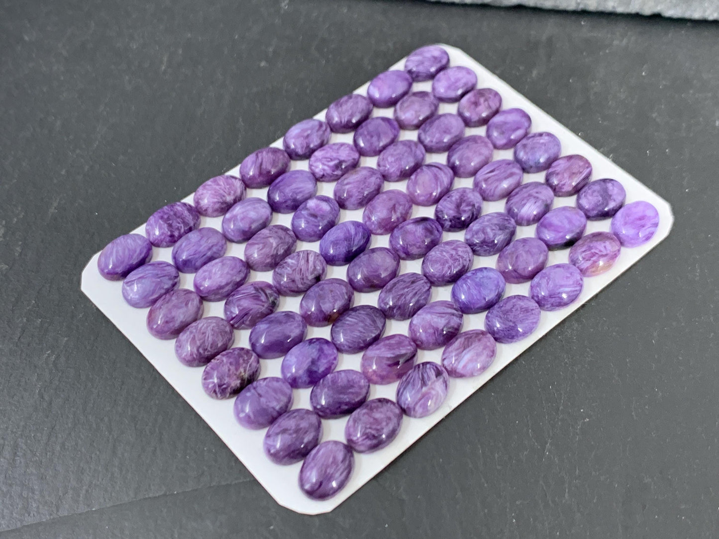 Charoite oval 6x8mm cabochon - Calibrated cabochons