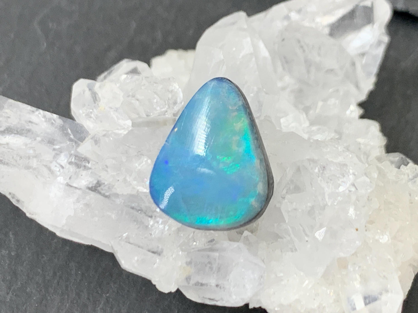 Australian Opal doublet cabochon 10x12mm