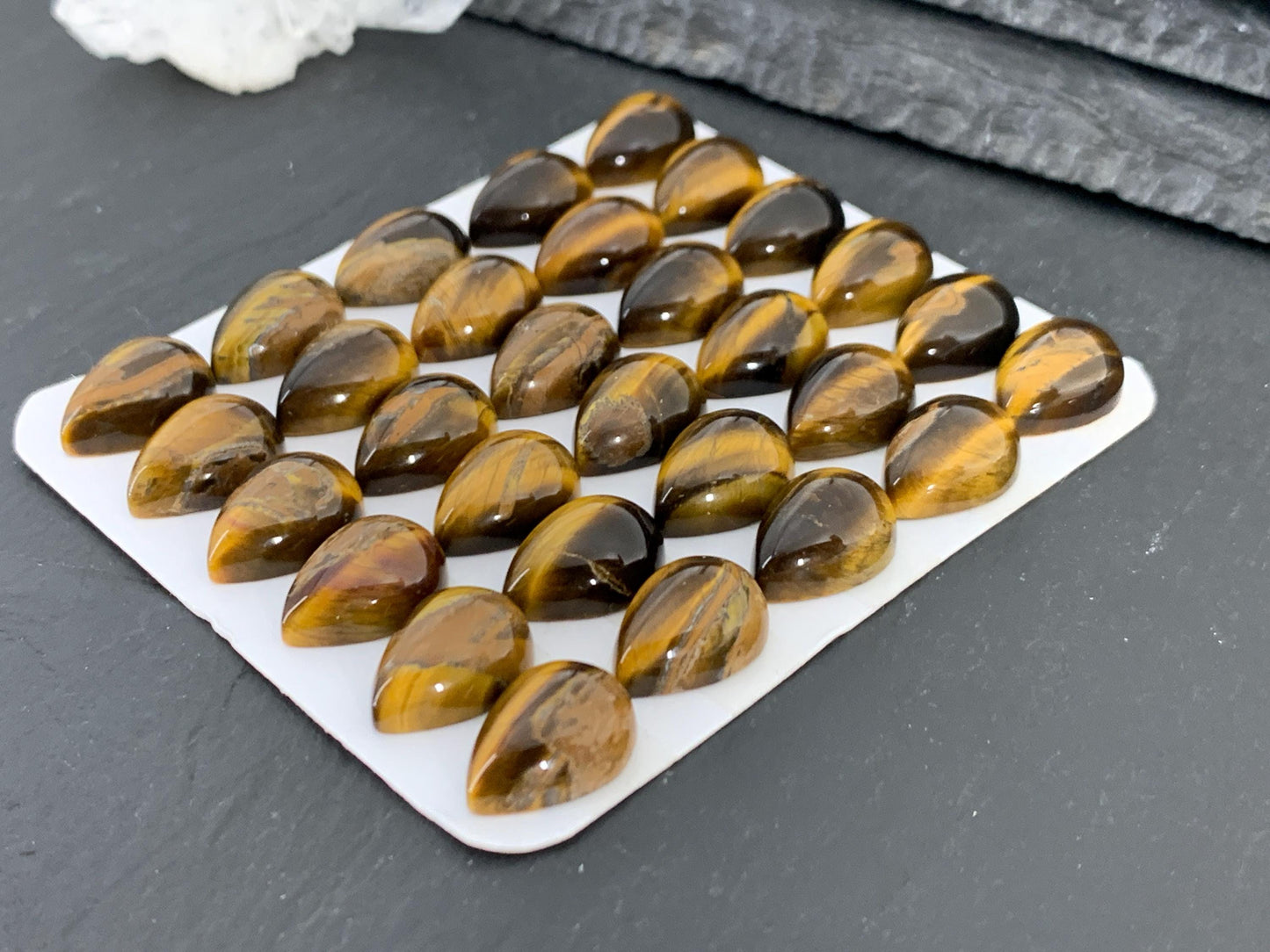 Tiger Eye pear 10x14mm Cabochon - Calibrated cabochons