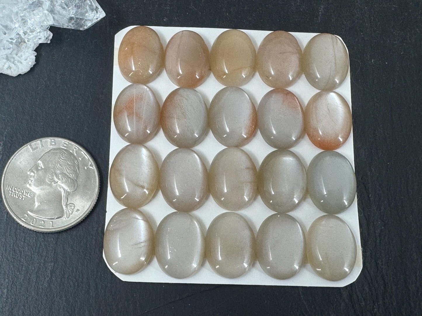 Gold Sunstone oval 12x16mm cabochon - Calibrated cabochons