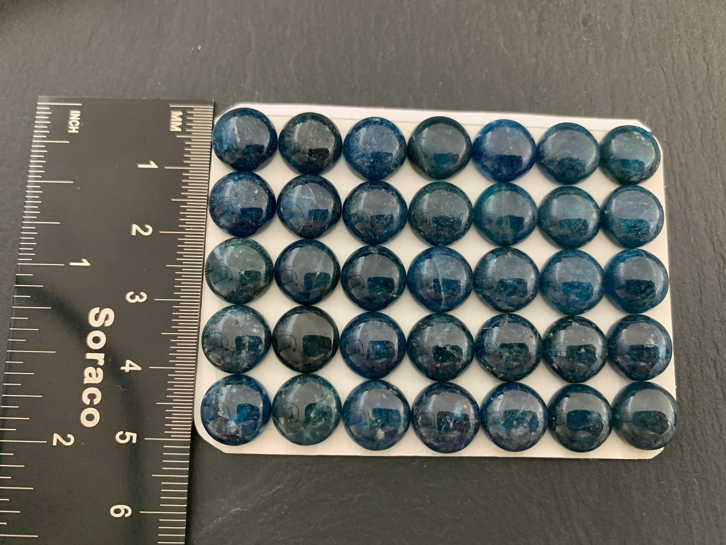 Blue Apatite round 10mm cabochon - Calibrated cabochons