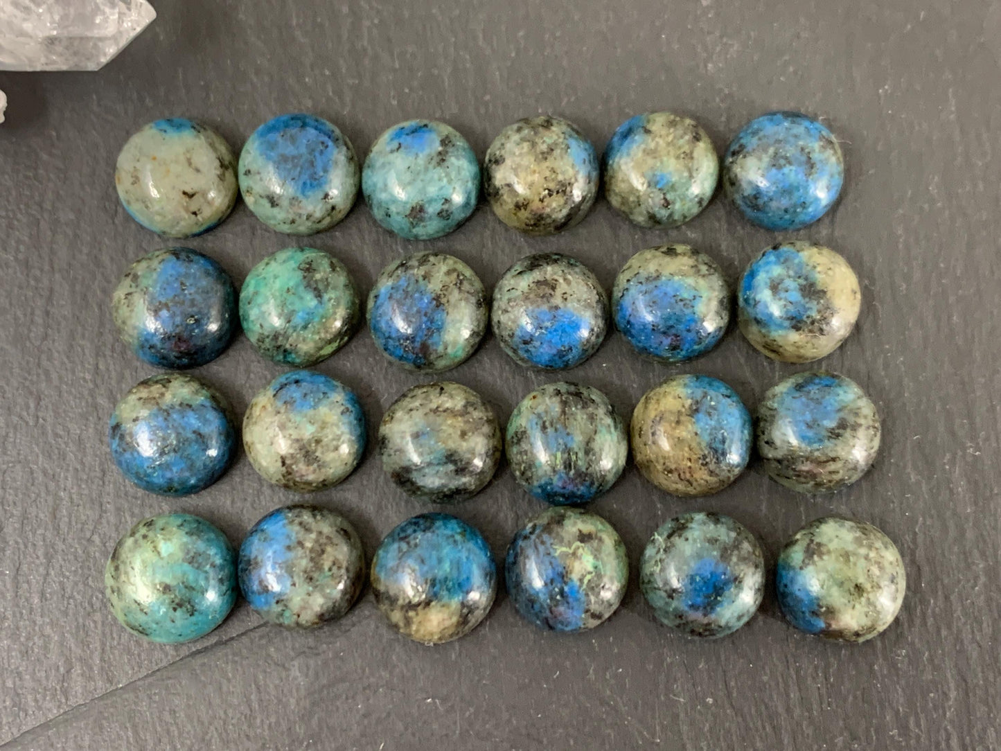 Azurite in Granite round 10mm cabochon - Calibrated cabochons.