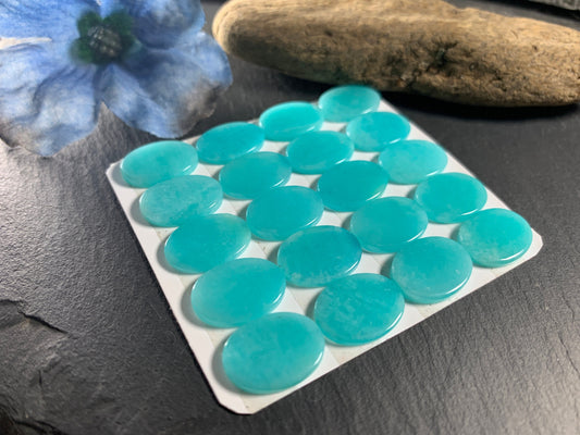 Flat Amazonite oval 12x16mm cabochon - Calibrated Cabochons