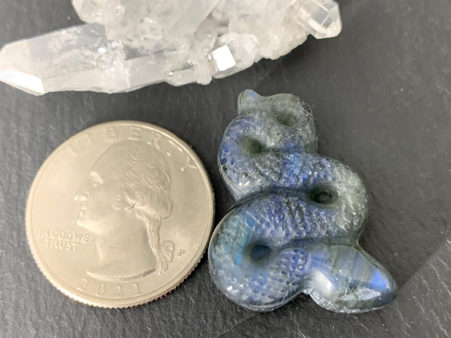 Labradorite Snake cabochon - Snake Carving