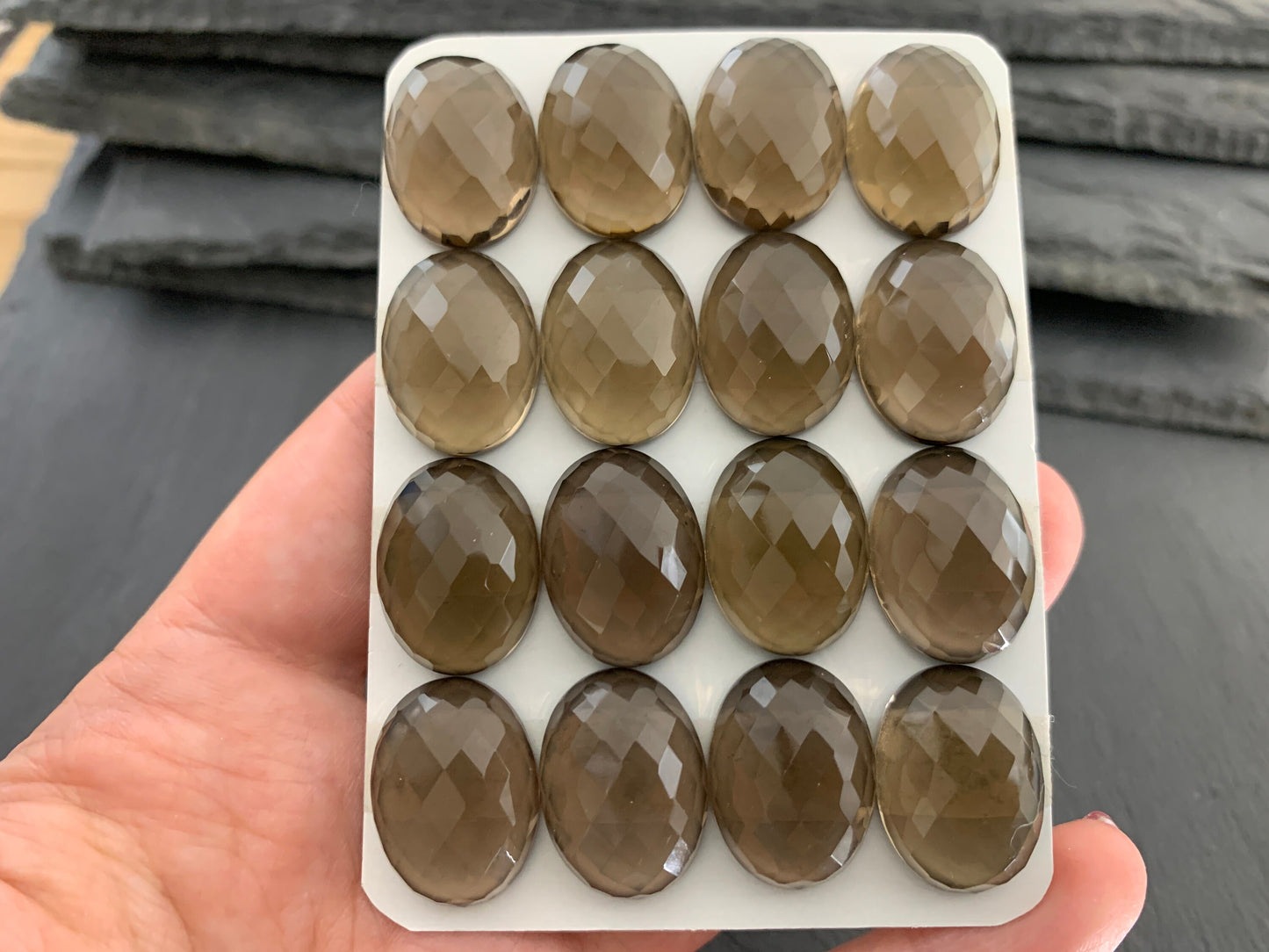 Faceted Smokey Quartz oval 15x20mm cabochon - Calibrated cabochons