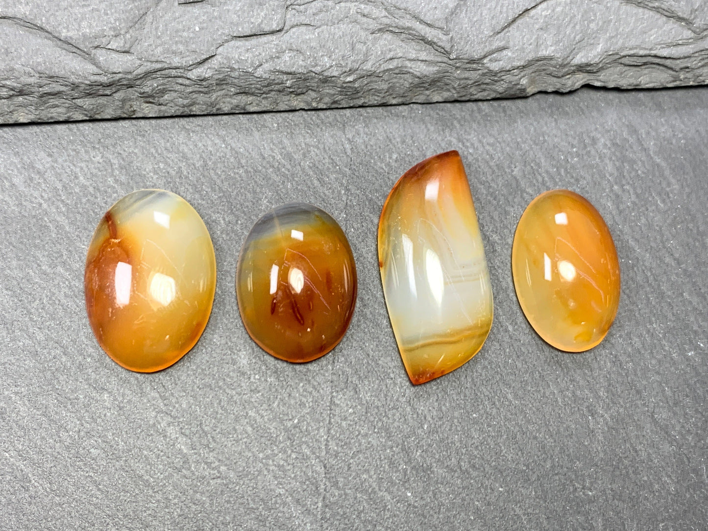Carnelian cabochon