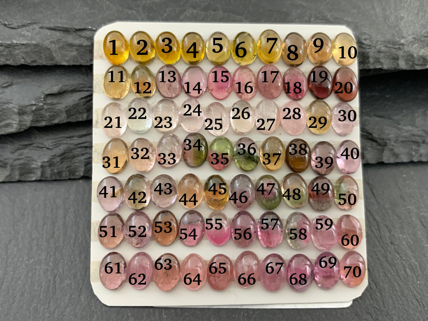 Tourmaline oval 5x7mm cabochon - Calibrated cabochons