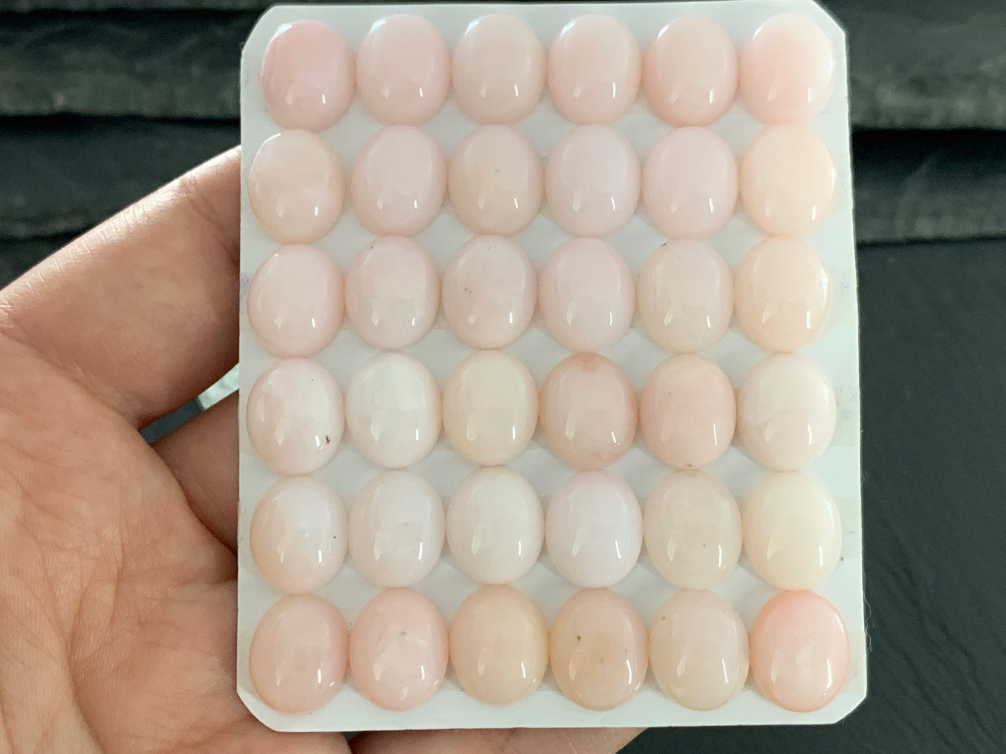 Pink Opal oval 10x12mm cabochon - Calibrated cabochons/ light pink