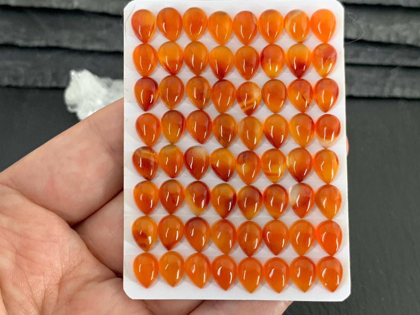 Carnelian pear 6x8mm cabochon - Calibrated cabochons