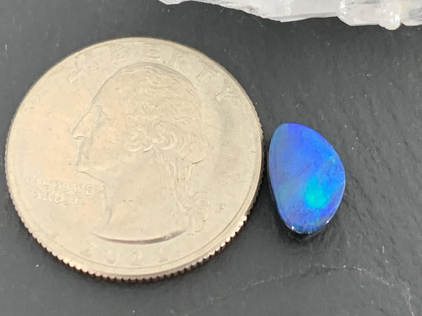 Australian Opal doublet 7x11x4mm cabochon