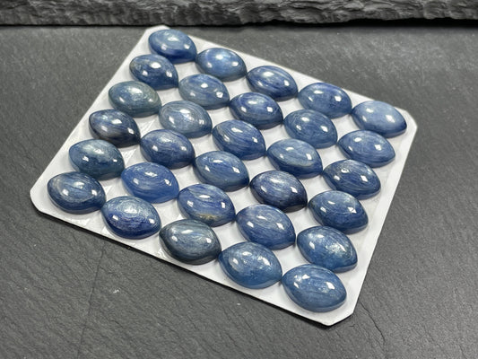 Blue Kyanite marquise 10x14mm Cabochon - Calibrated cabochons