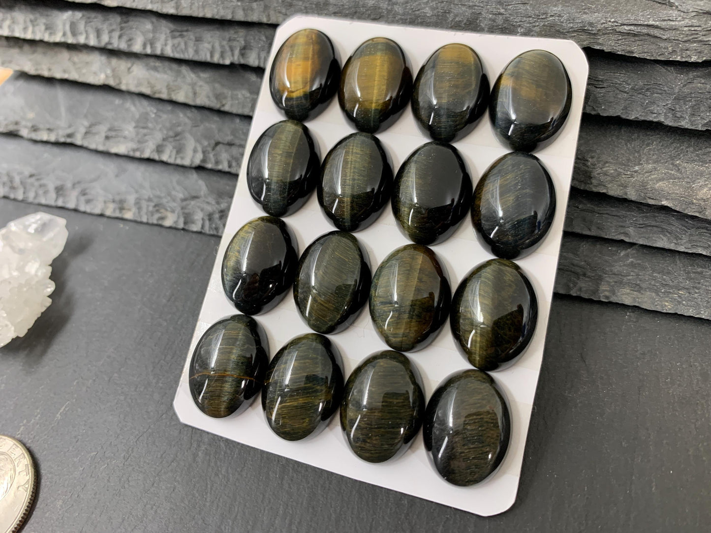 Yellow Blue Tiger Eye oval 15x20mm cabochon - Calibrated cabochons