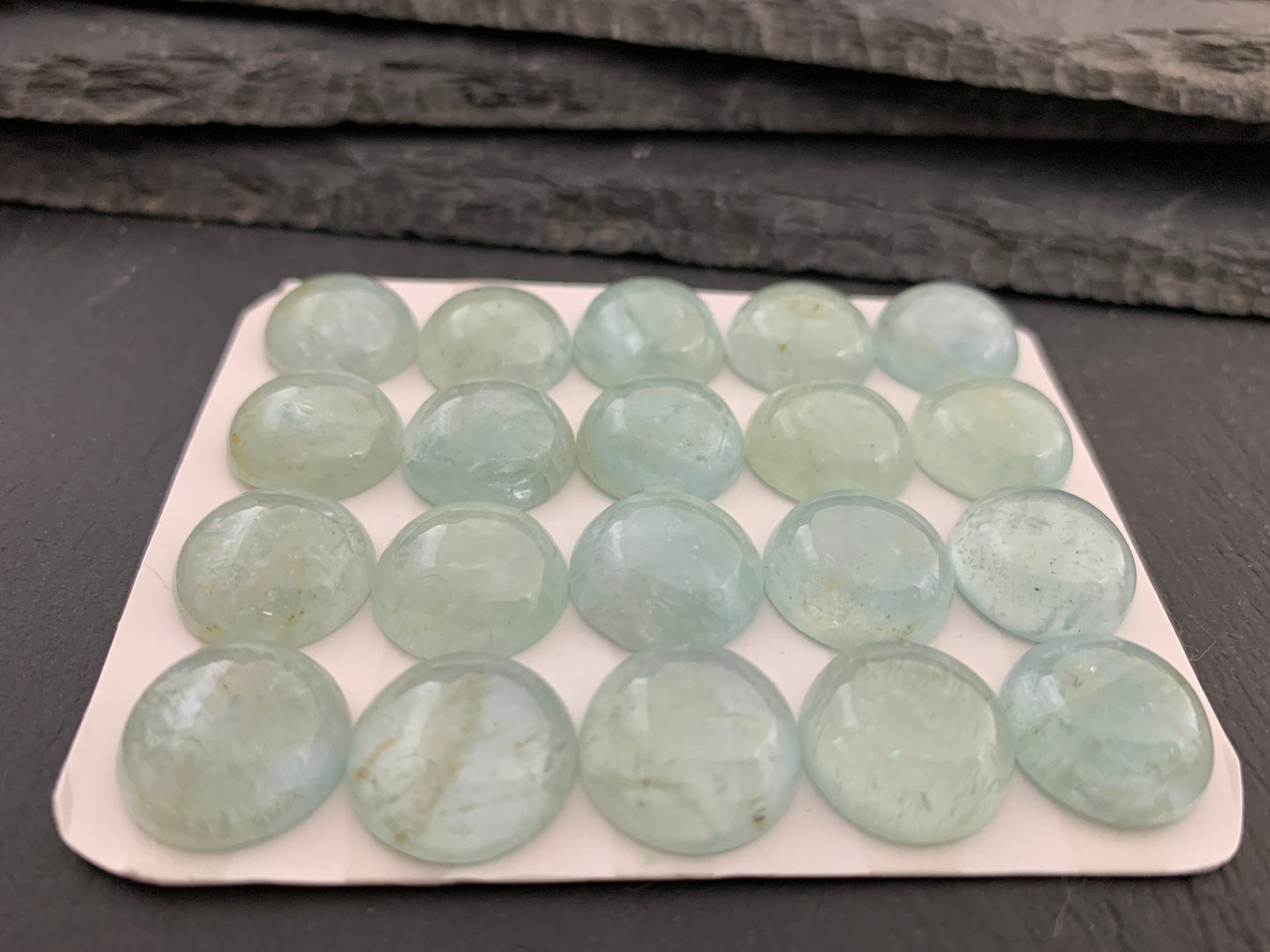 Aquamarine round 15mm cabochon - Calibrated cabochons