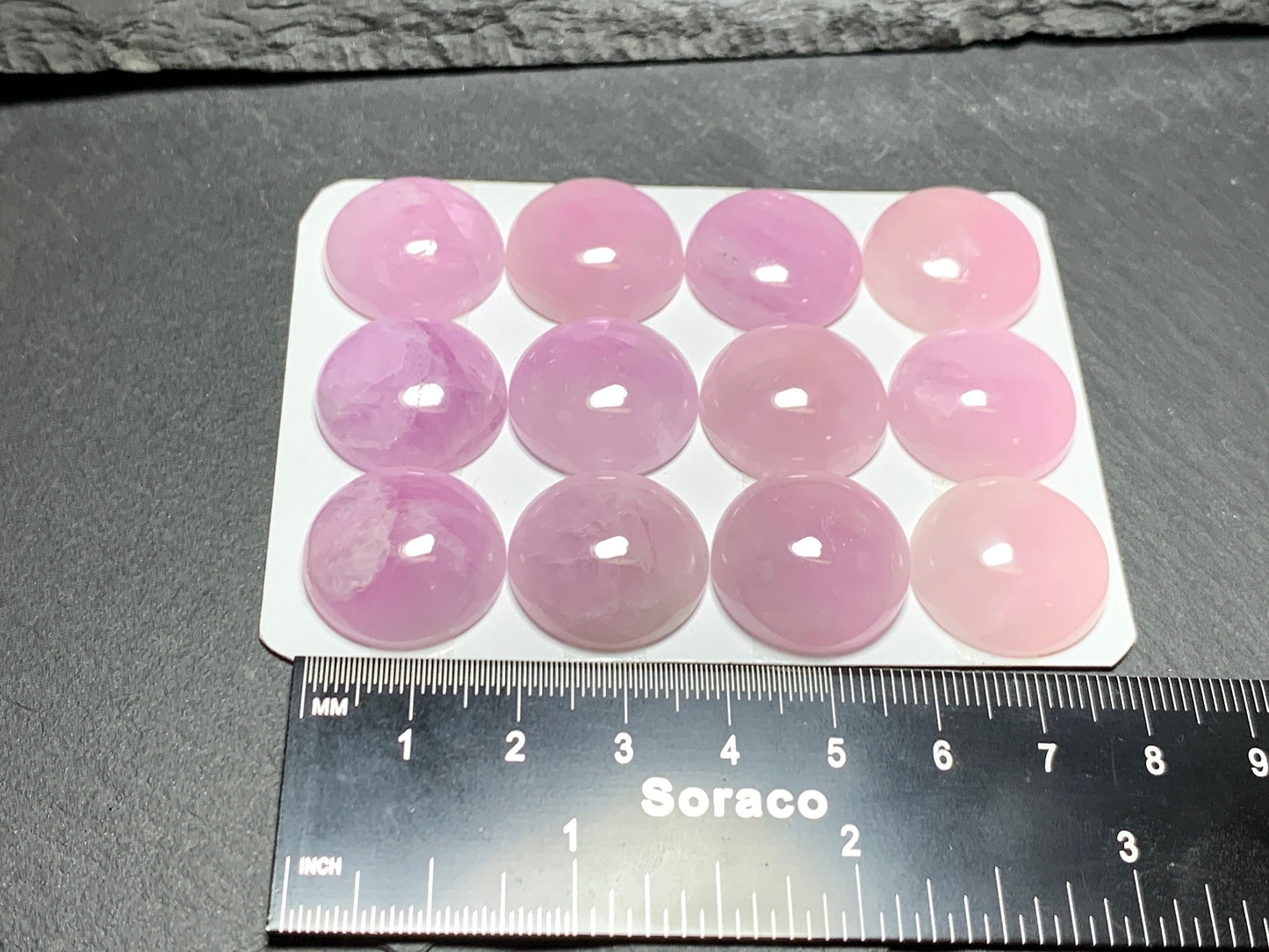 Kunzite round 20mm cabochon - Calibrated cabochons