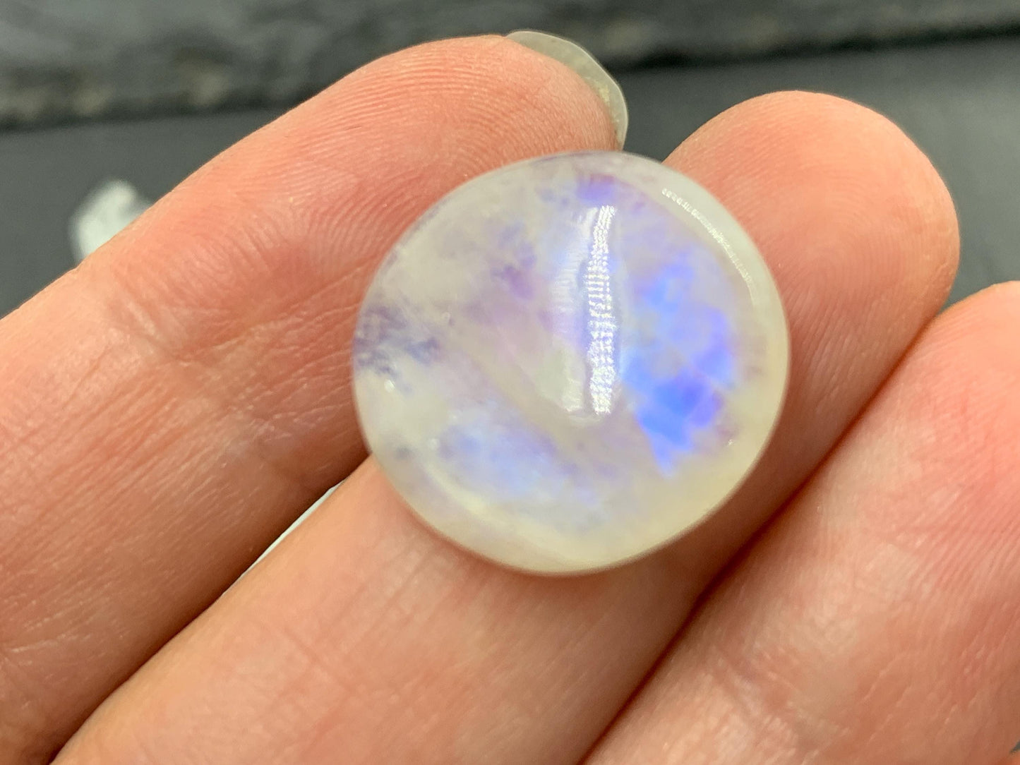Rainbow Moonstone round 18x18x7mm cabochon