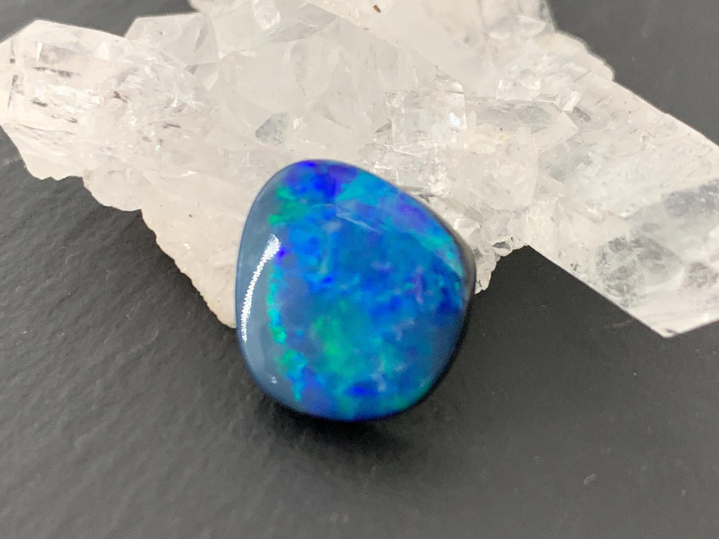 Australian Opal doublet 12x13x4mm cabochon
