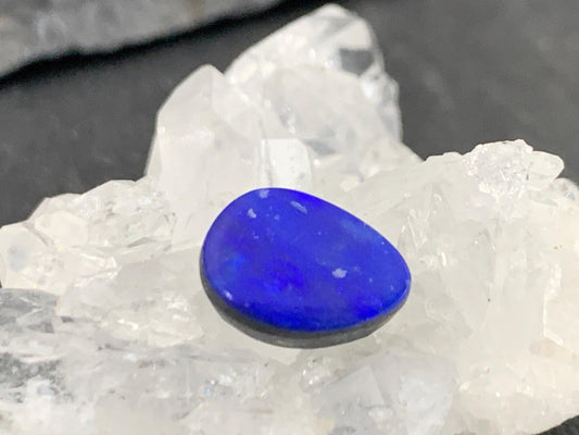 Australian Opal Doublet 7x10x4mm cabochon