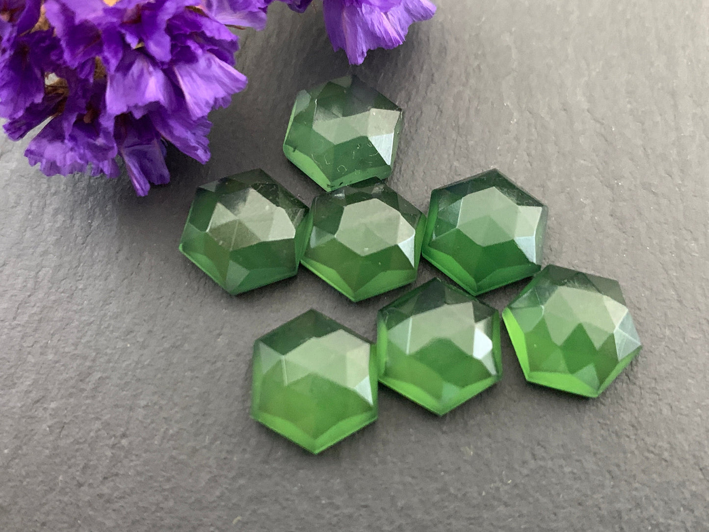 Faceted Serpentine hexagon 8, 9, 10mm cabochon