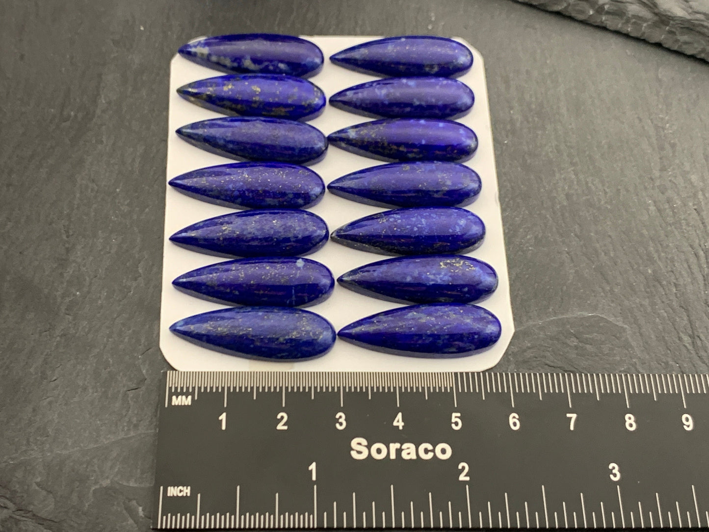 Lapis Lazuli pear 10x30mm cabochon - Calibrated cabochons