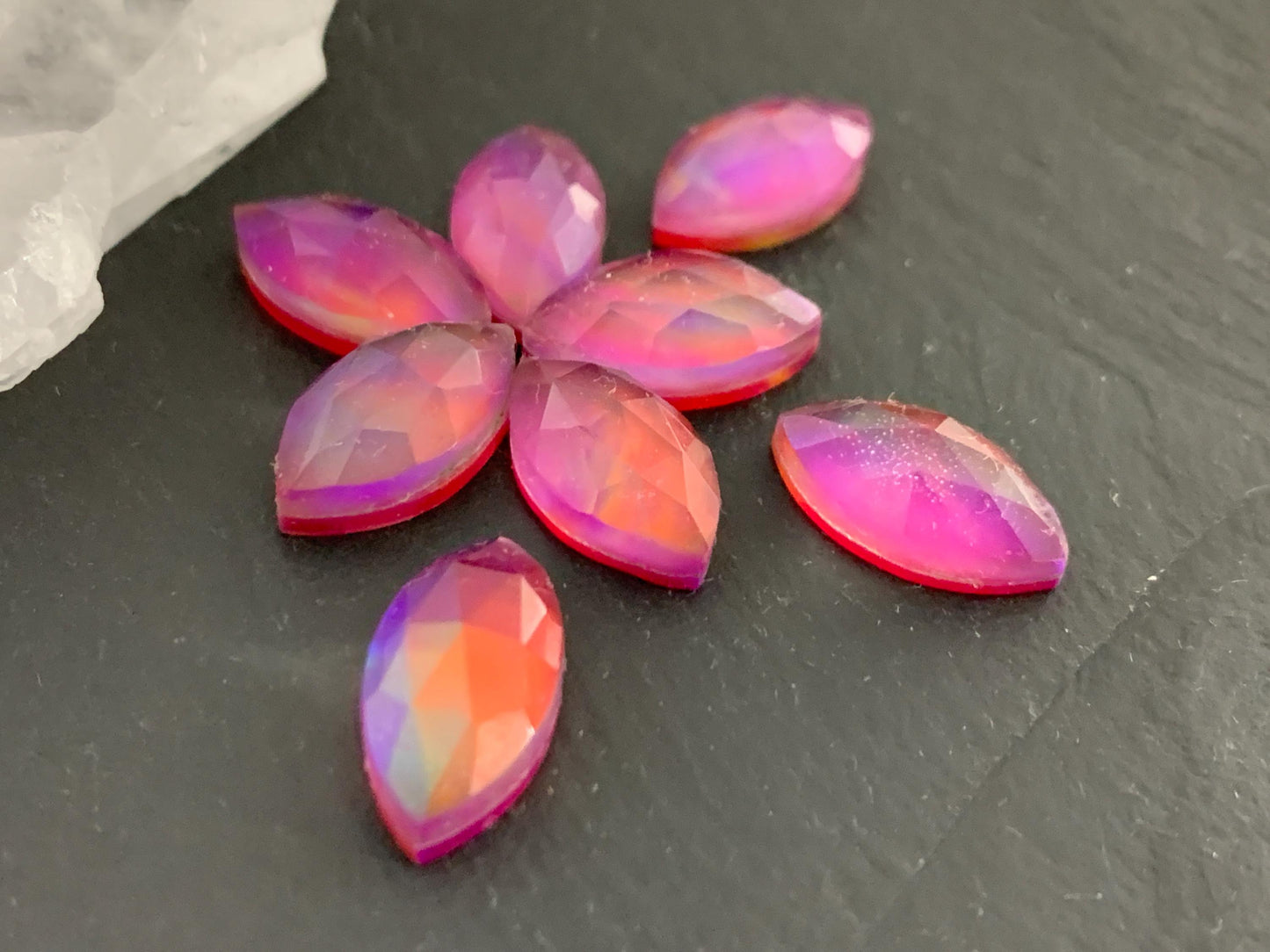 Faceted Aurora Opal marquise 8x16mm cabochon - Doublet cabochons